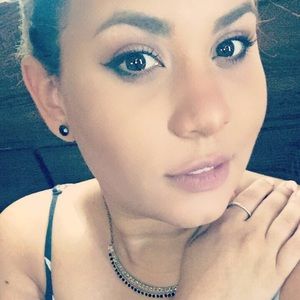 Meet your Posher, Kimber m.